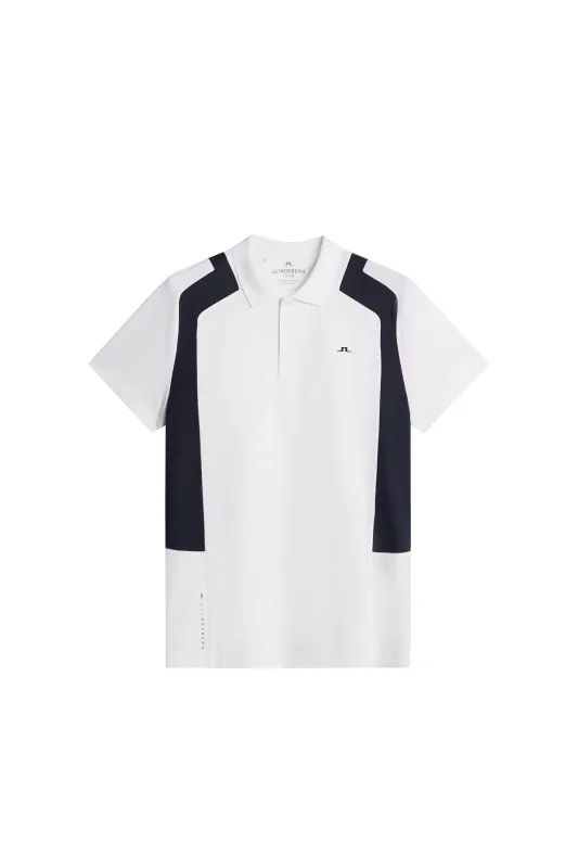 Legacy Polo / White sold by J. Lindeberg
