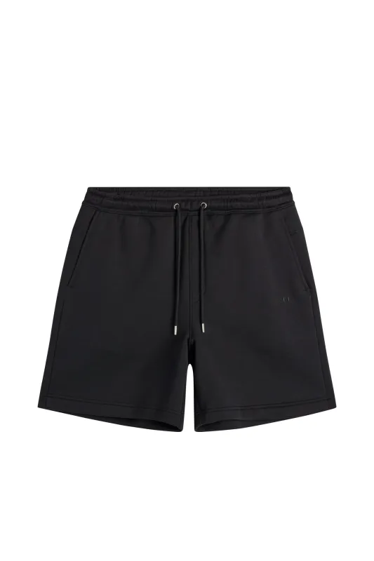 Alpha Shorts / Black made by J. Lindeberg
