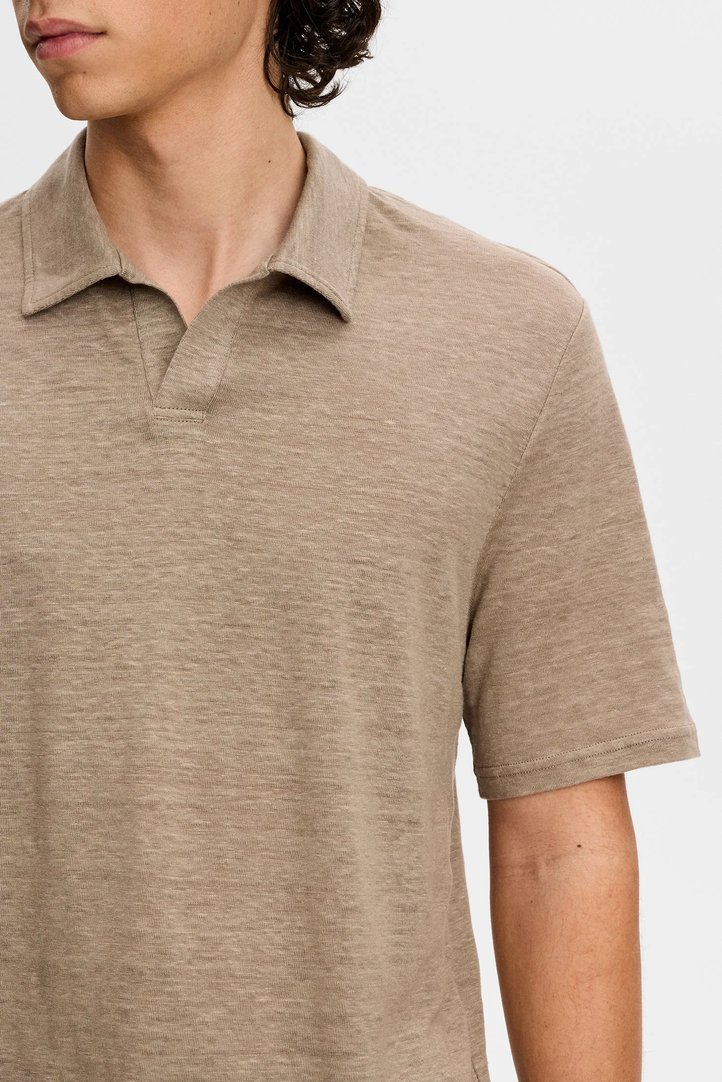 Roy Linen Polo / Brindle sold by J. Lindeberg product image thumbnail 5