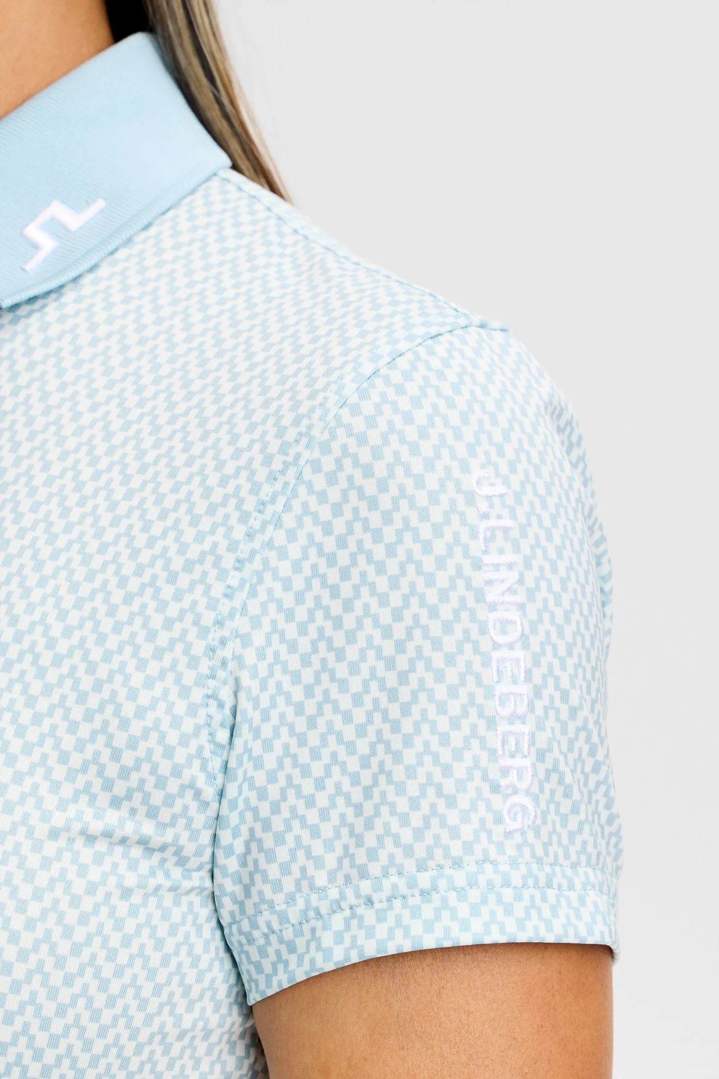 Tour Tech Print Polo / Bridge Stack Skylight S sold by J. Lindeberg product image thumbnail 5