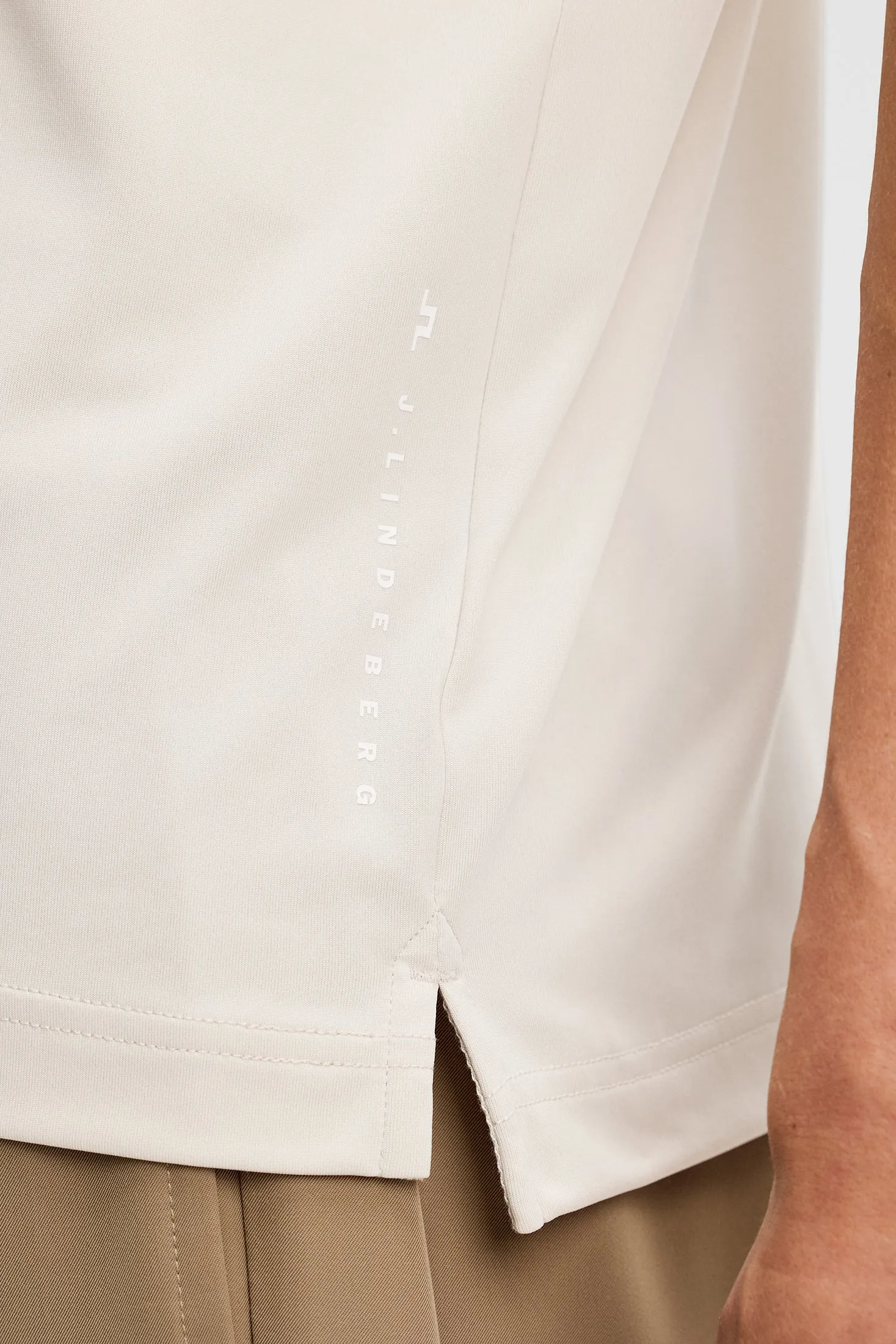 Lionel Polo / Moonbeam sold by J. Lindeberg product image thumbnail 5