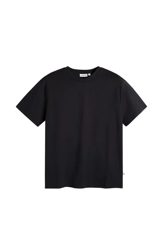 Sid Basic T-Shirt / Black sold by J. Lindeberg