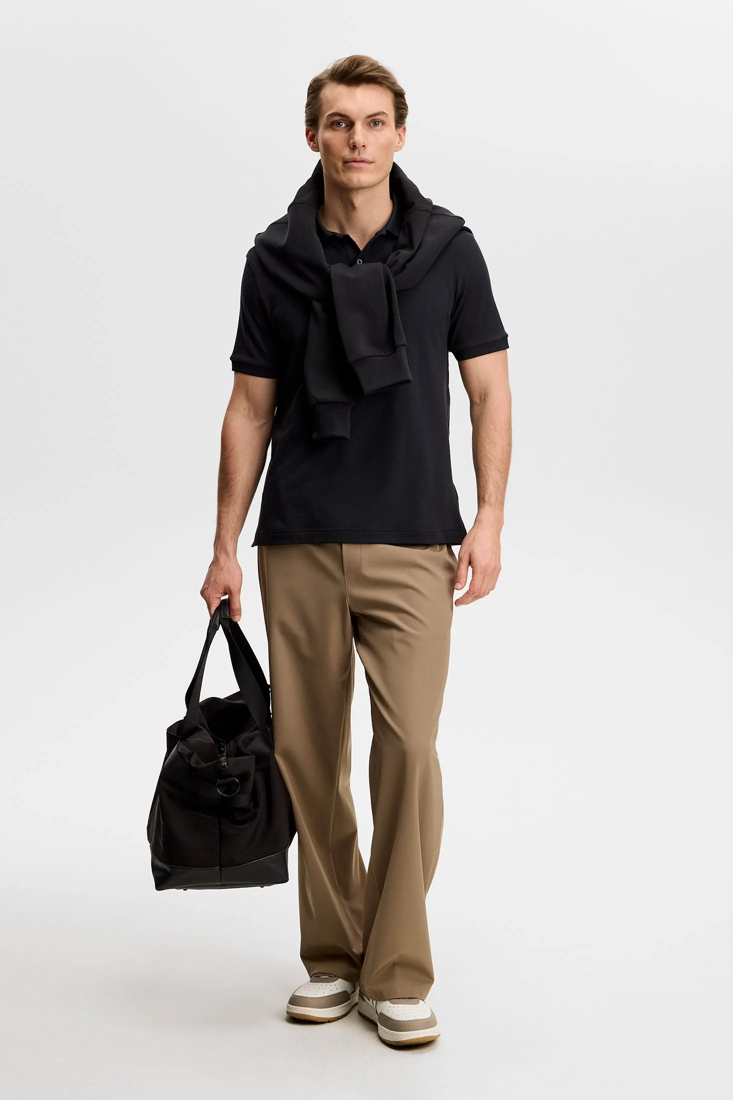 Verse Polo / Black sold by J. Lindeberg product image thumbnail 4