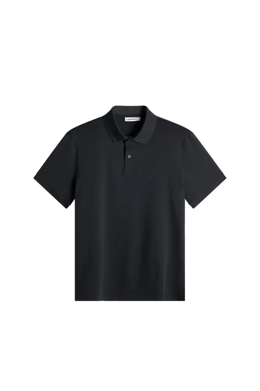 Verse Polo / Black sold by J. Lindeberg