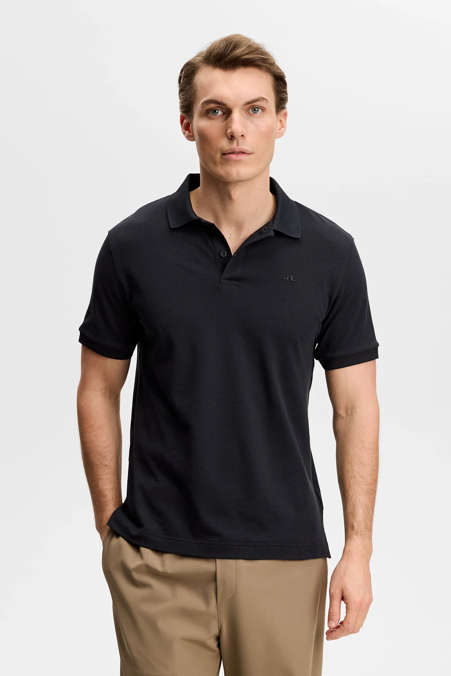 Verse Polo / Black sold by J. Lindeberg product image thumbnail 2