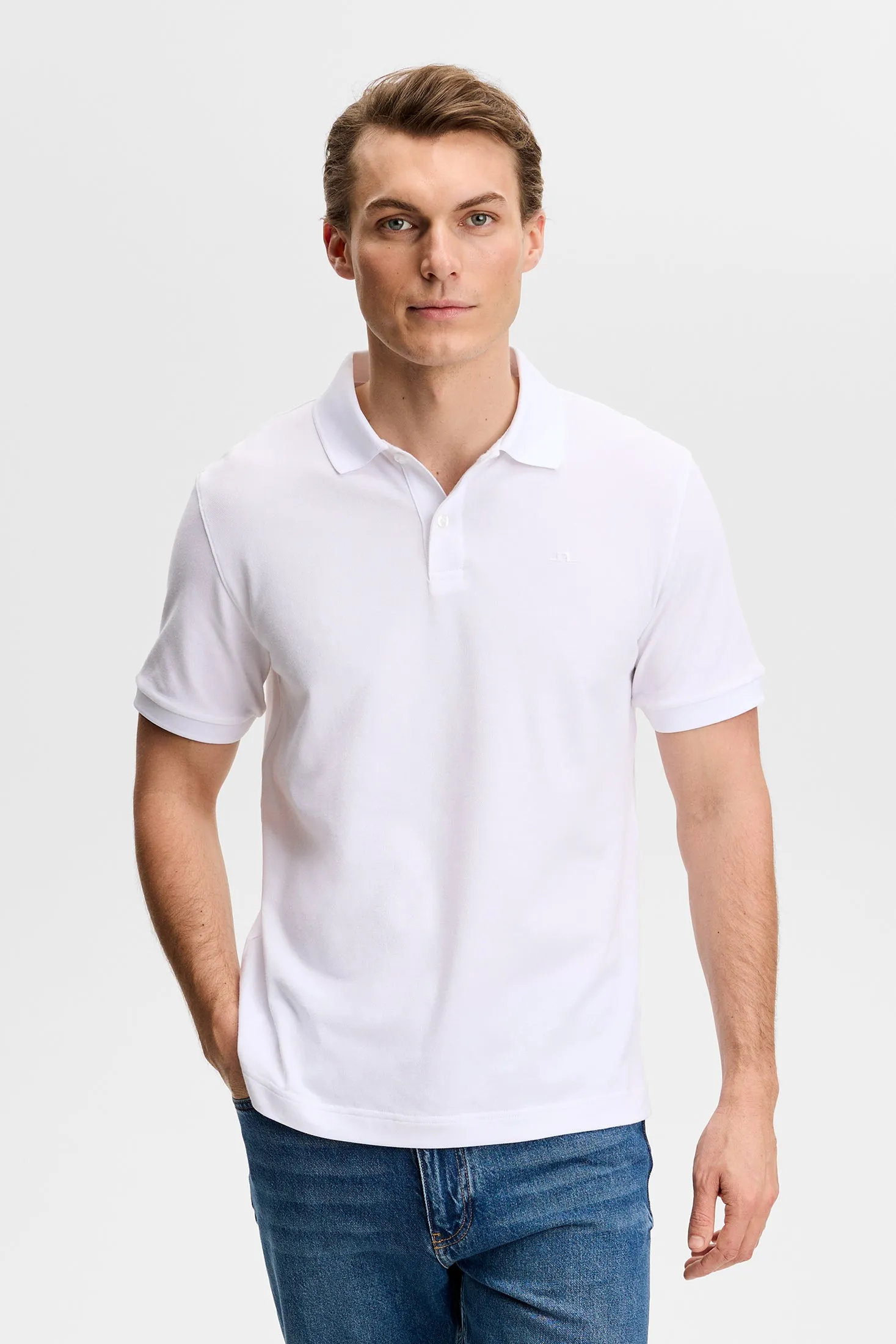 Verse Polo / White sold by J. Lindeberg product image thumbnail 2