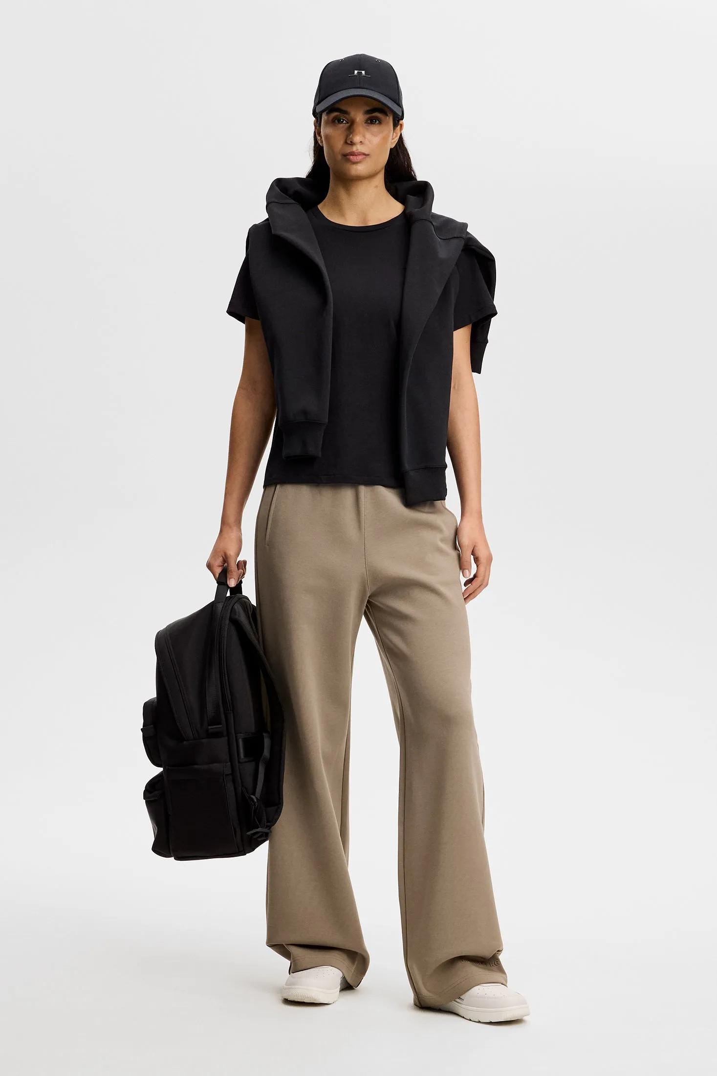 Nova T-shirt / Black sold by J. Lindeberg product image thumbnail 4