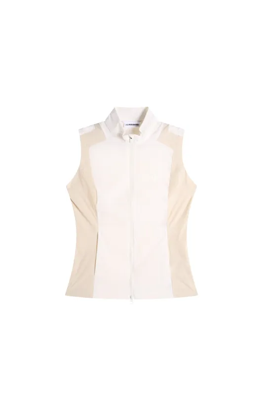 Brooks Zip Packable Vest / White made by J. Lindeberg