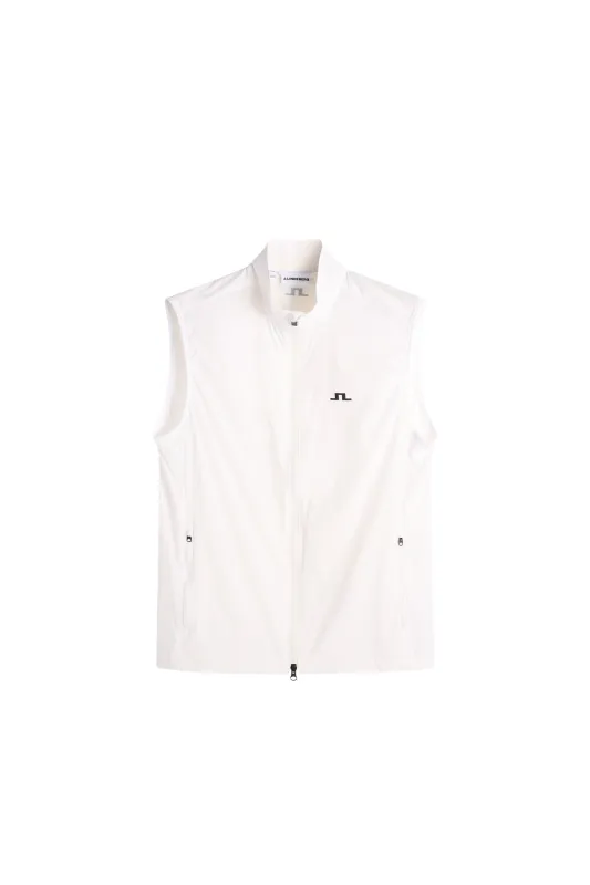 Ash Light Packable Vest / White made by J. Lindeberg