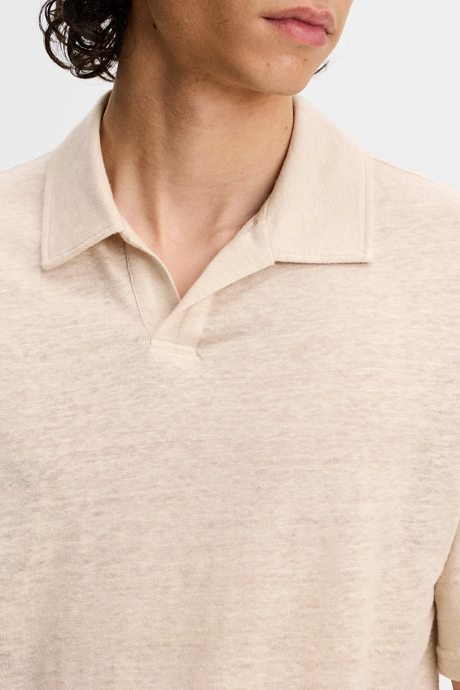 Roy Linen Polo / Moonbeam sold by J. Lindeberg product image thumbnail 5