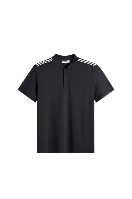 Josh Polo / Black sold by J. Lindeberg