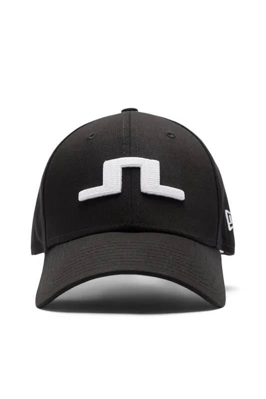 JL Bridge Stretch 39THIRTY  / Black sold by J. Lindeberg