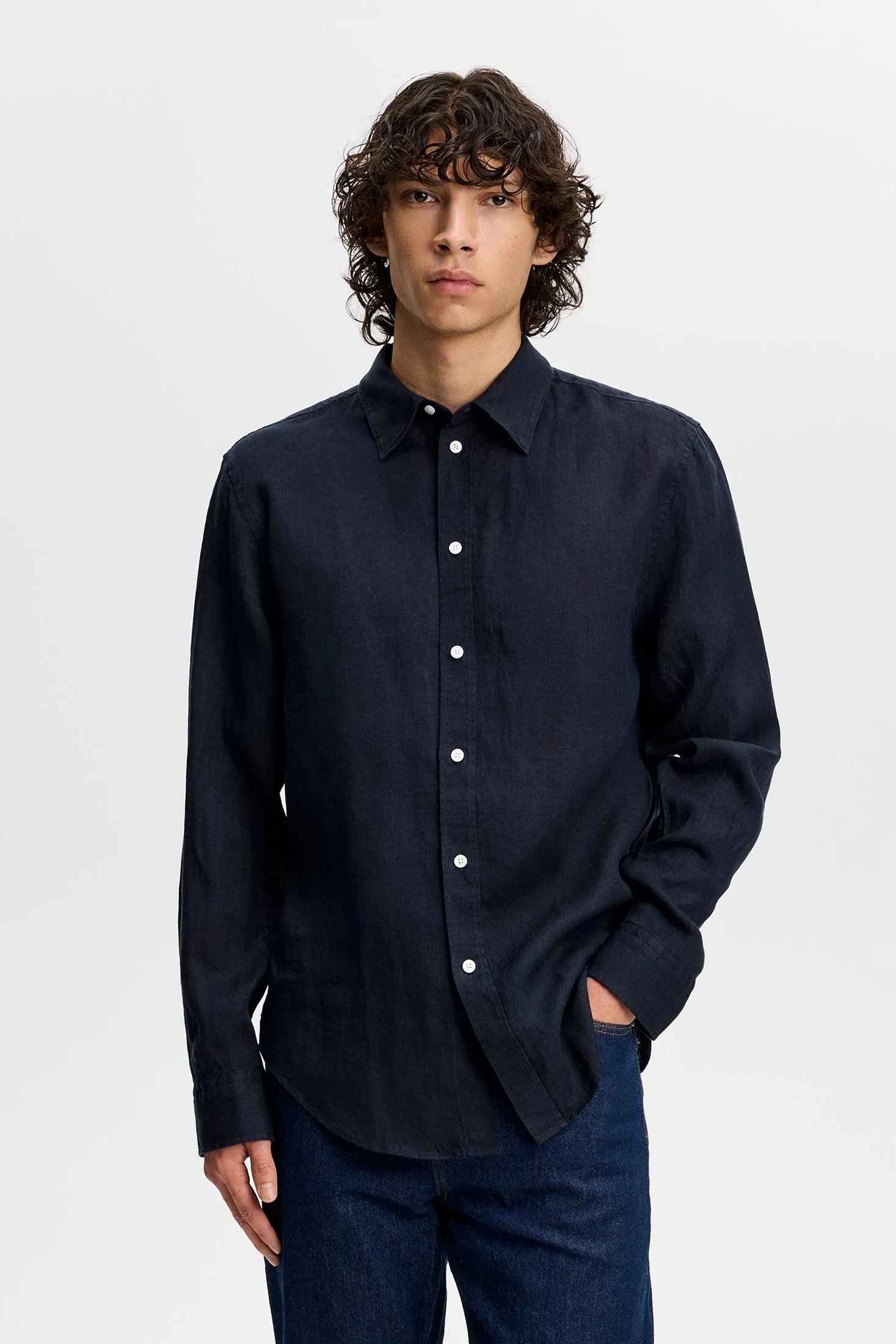 Zachary Clean Linen Shirt / JL Navy sold by J. Lindeberg