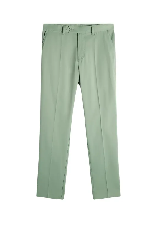 Mitch pant Micro High Stretch / Hedge Green sold by J. Lindeberg