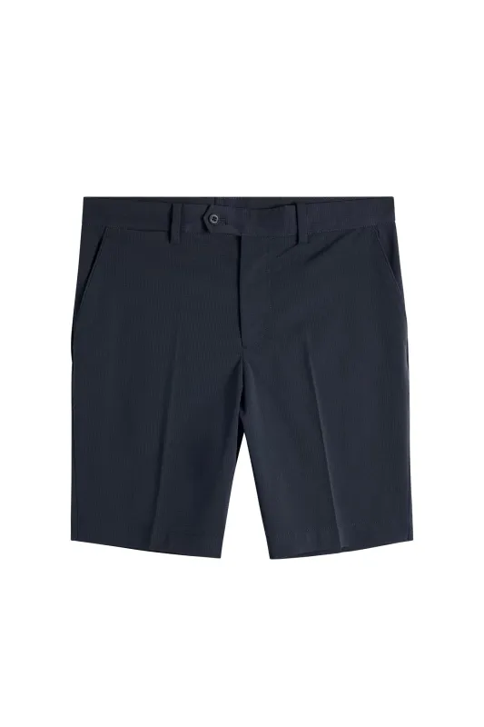 Vent Shorts / JL Navy made by J. Lindeberg