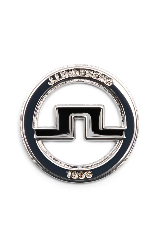Ball Marker / Black sold by J. Lindeberg