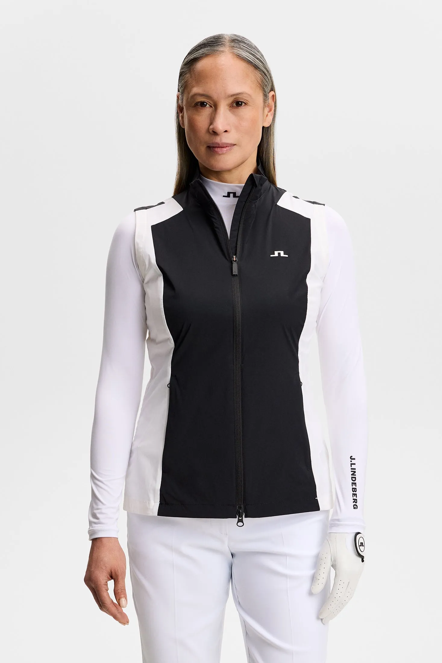 Brooks Zip Packable Vest / Black sold by J. Lindeberg product image thumbnail 2