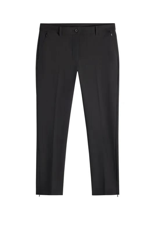 Pia Pant / Black made by J. Lindeberg