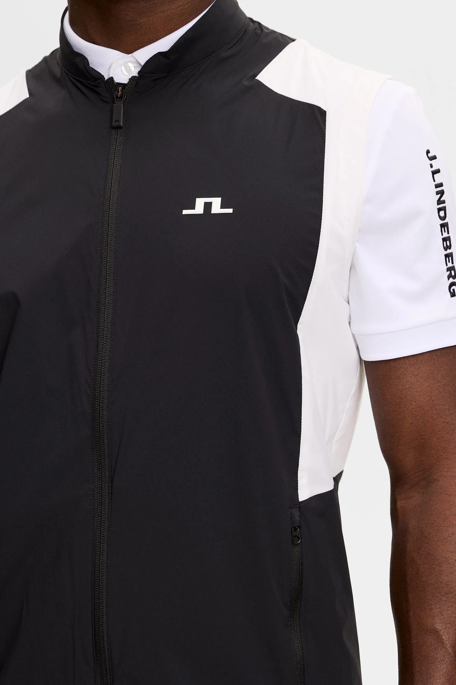 Jacs Zip Packable Vest / Black sold by J. Lindeberg product image thumbnail 5