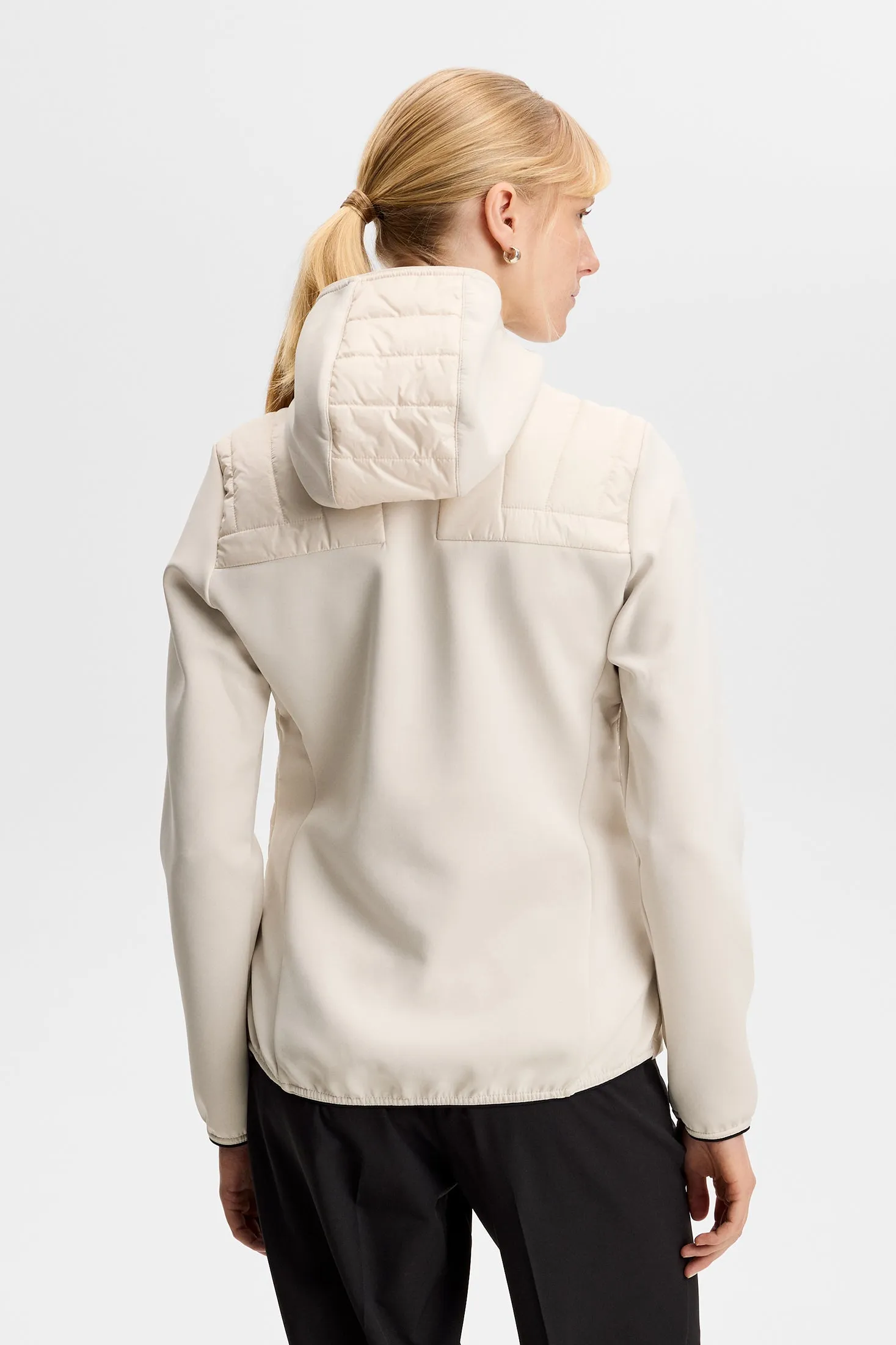 Holma Quilt Hybrid Hood / Moonbeam sold by J. Lindeberg product image thumbnail 4