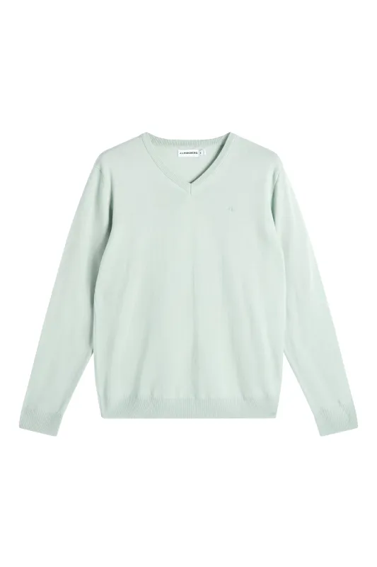 Lymann Knitted Sweater / Jadeite made by J. Lindeberg