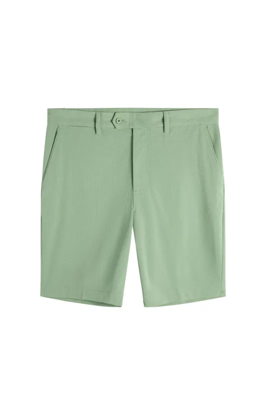 Vent Shorts / Hedge Green sold by J. Lindeberg
