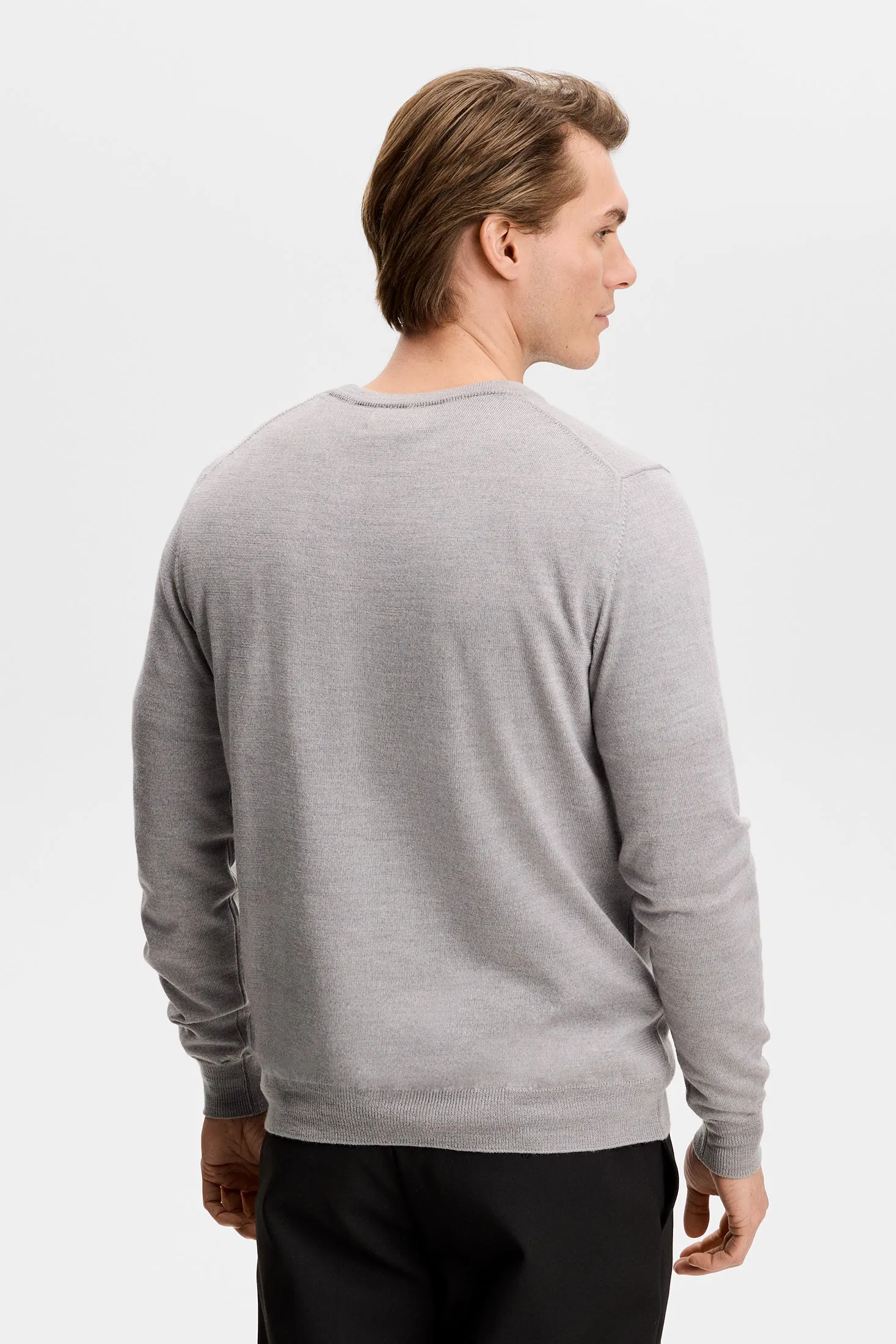Keane Merino Crew Neck / Light Grey Melange sold by J. Lindeberg product image thumbnail 3