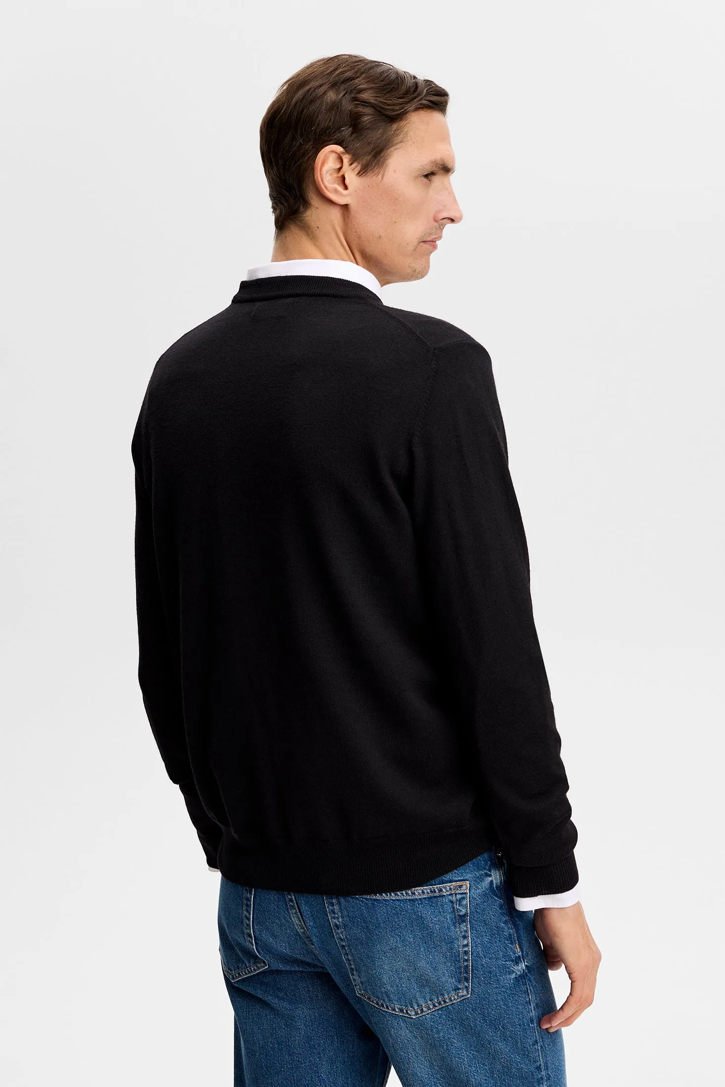 Keane Merino Crew Neck / Black sold by J. Lindeberg product image thumbnail 3