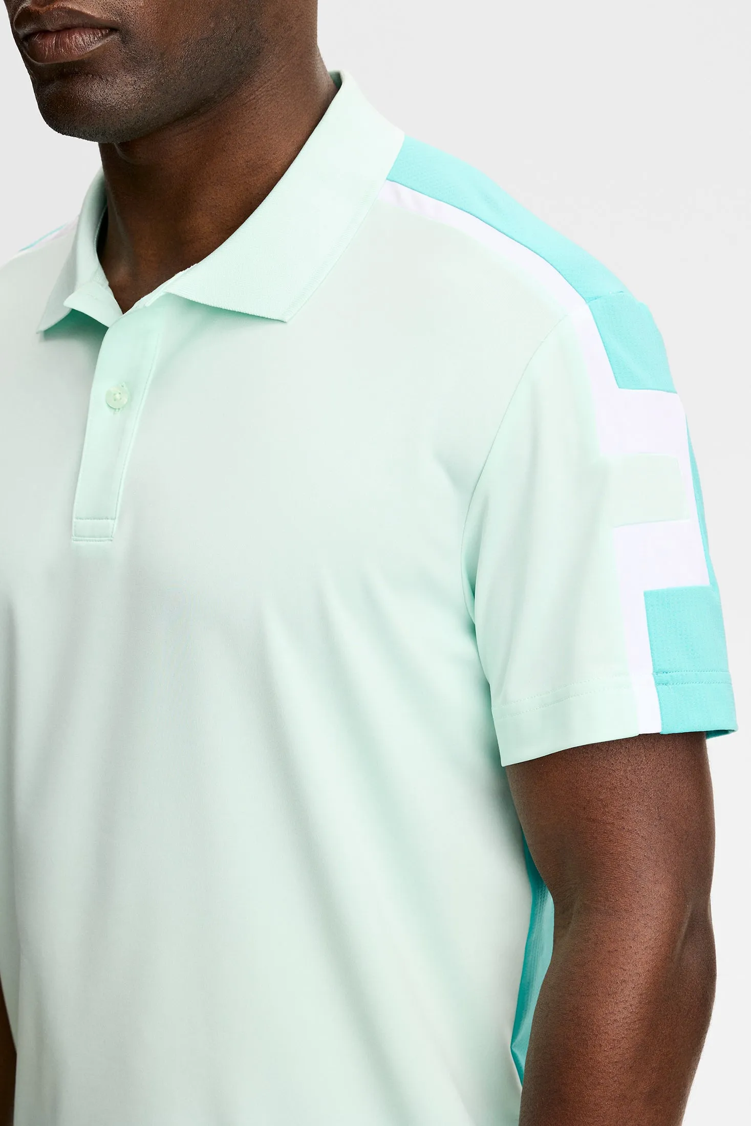 Viggo Polo / Bay sold by J. Lindeberg product image thumbnail 5