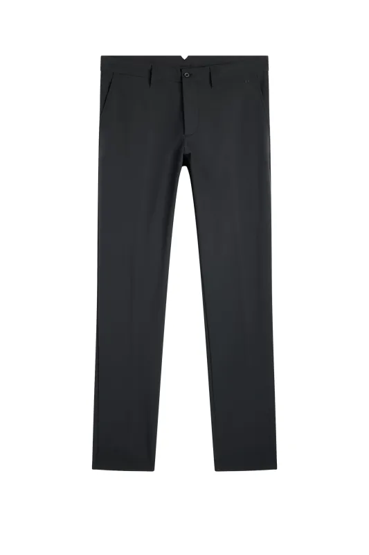 Ellott Bonded Fleece Pant / Black made by J. Lindeberg