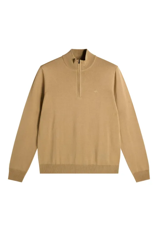Kiyan Quarter Zip Sweater / Kelp made by J. Lindeberg