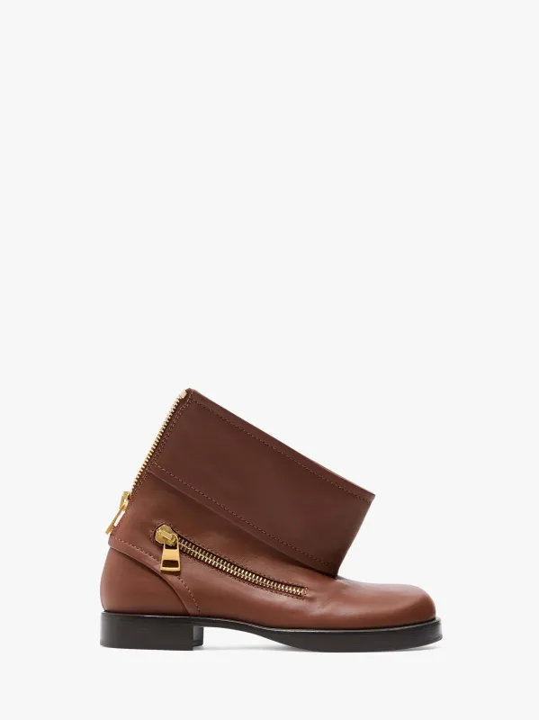 CL_BIKER BOOT - CHESTNUT_BT0102LA0268 made by J.W. Anderson