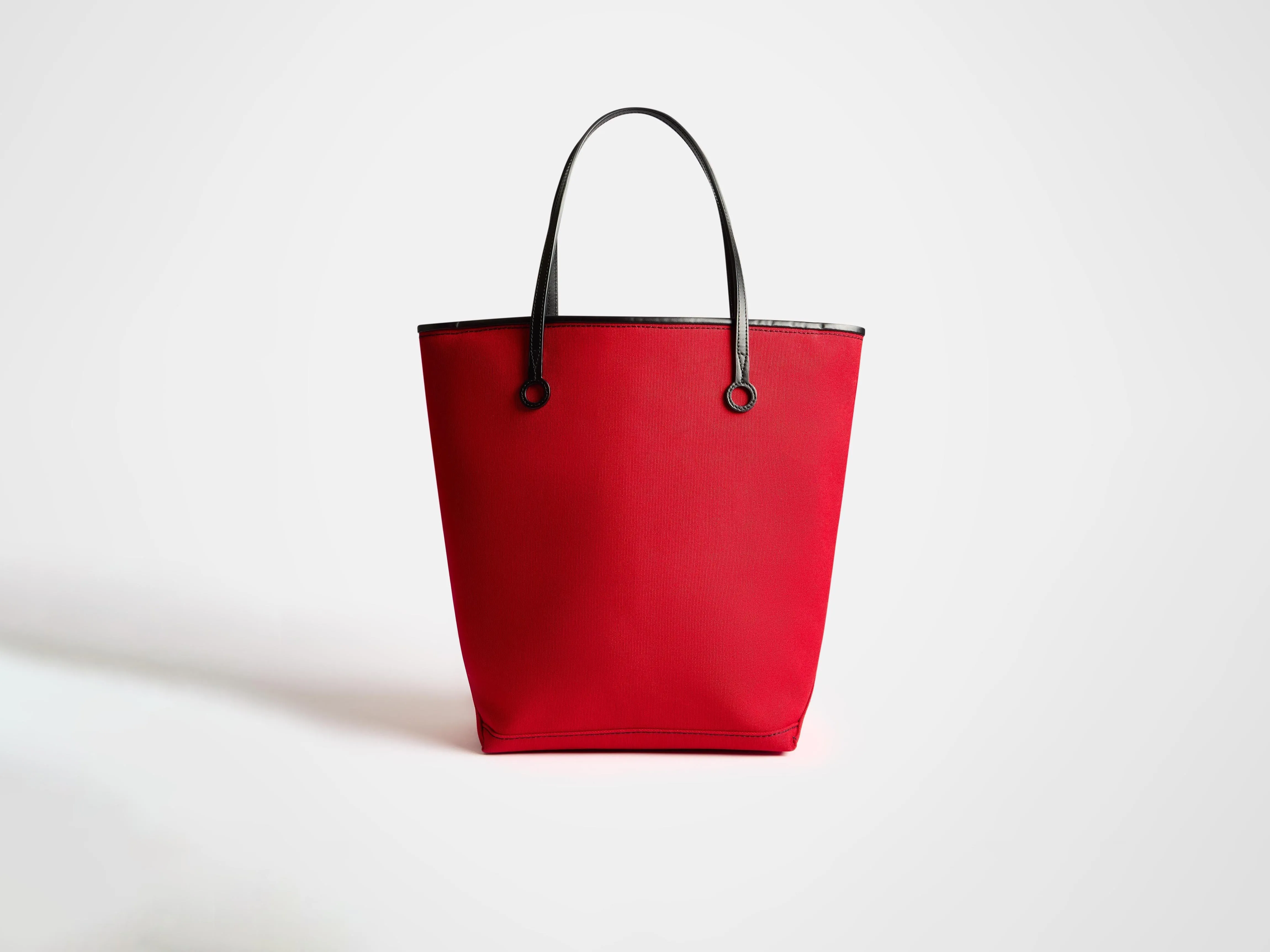 LARGE ANCHOR CANVAS TOTE IN RED sold by J.W. Anderson product image thumbnail 2