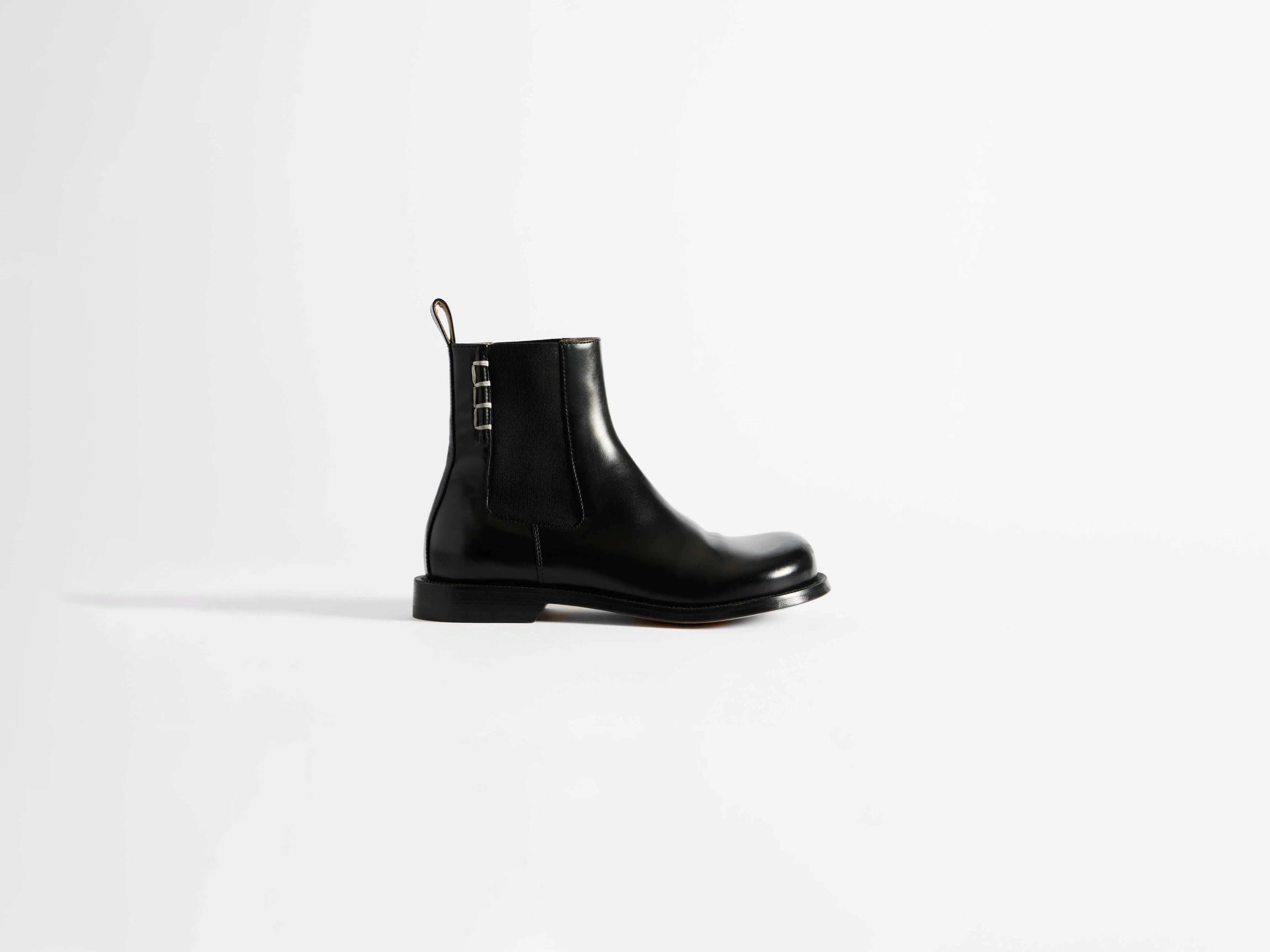 WOMENS CHELSEA LOAFER BOOTS IN BLACK sold by J.W. Anderson product image thumbnail 4