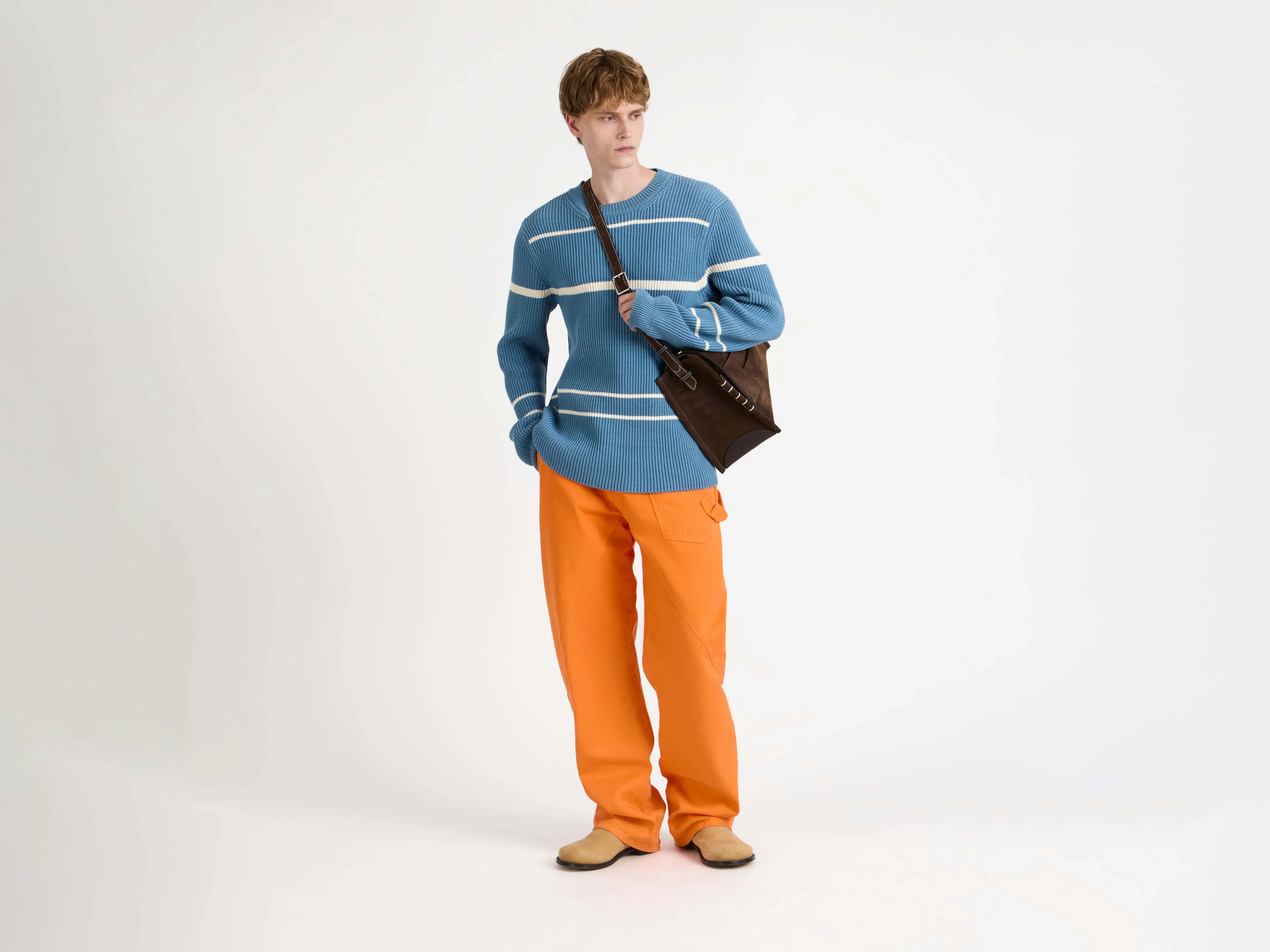 MESSENGER LOAFER BAG IN CHOCOLATE BROWN SUEDE sold by J.W. Anderson product image thumbnail 4