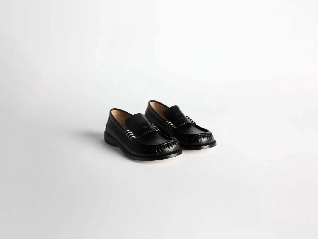 MENS LOAFER MOCCASINS IN BLACK made by J.W. Anderson