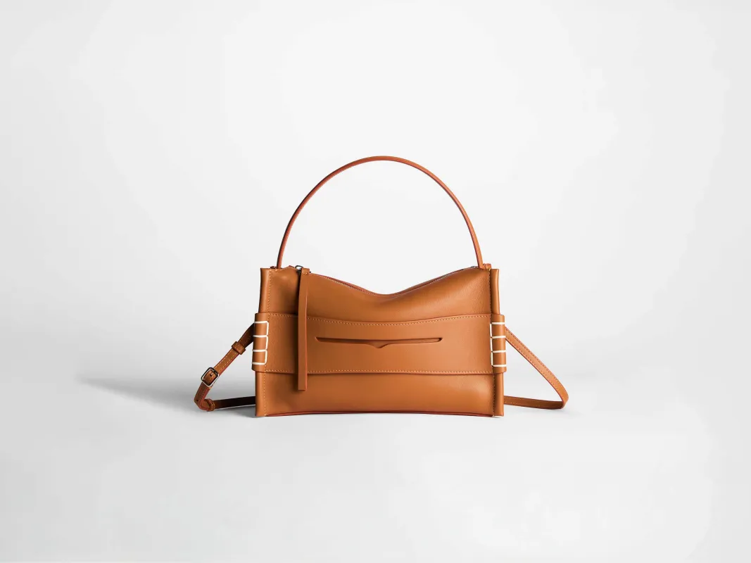 LOAFER BAG IN TAN LEATHER made by J.W. Anderson
