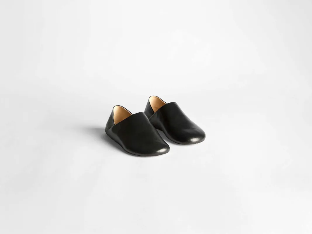 WOMENS SLIPPER MULES IN BLACK sold by J.W. Anderson