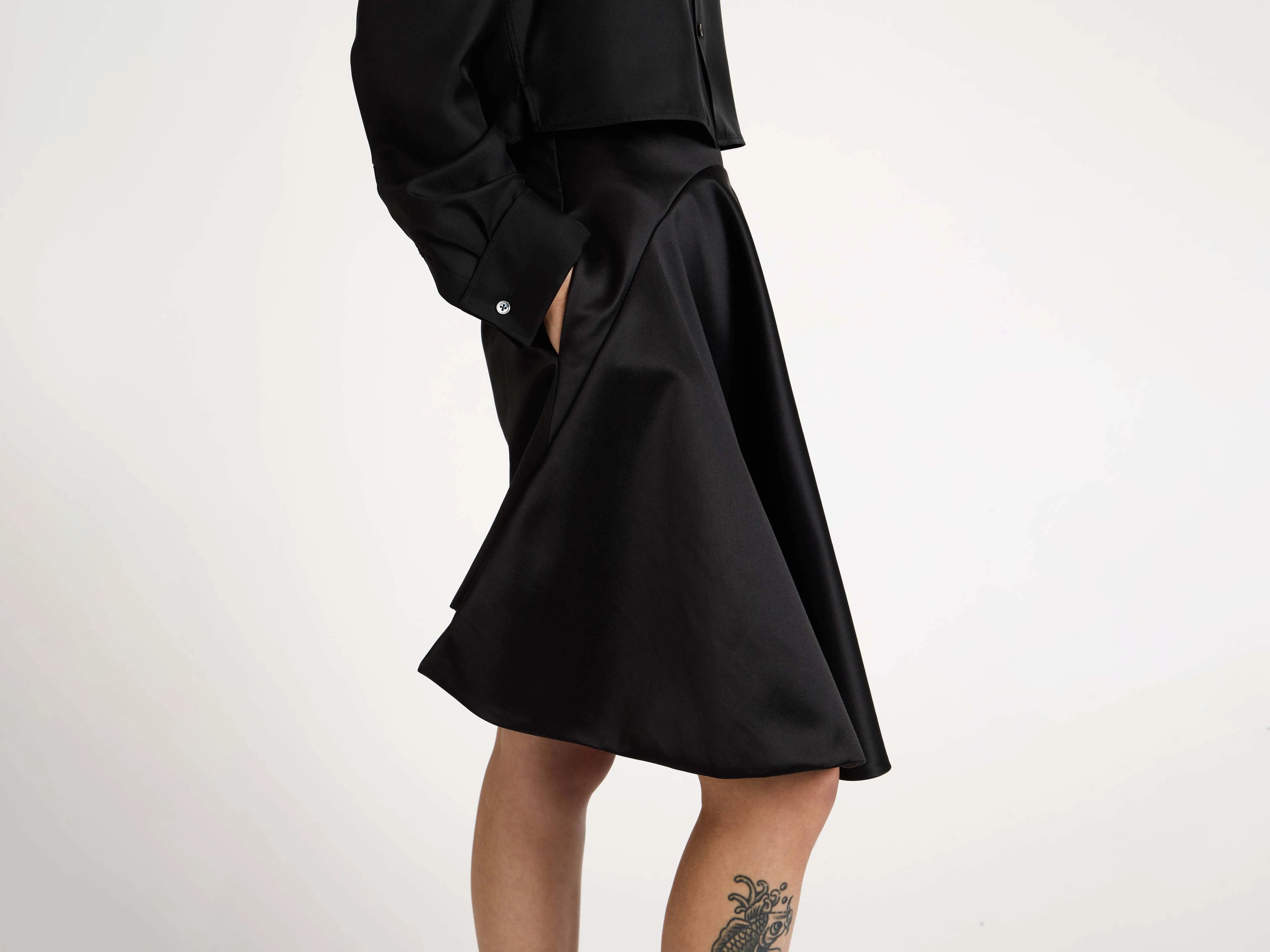WOMENS TIPPED HEM CIRCLE SKIRT IN BLACK sold by J.W. Anderson product image thumbnail 4