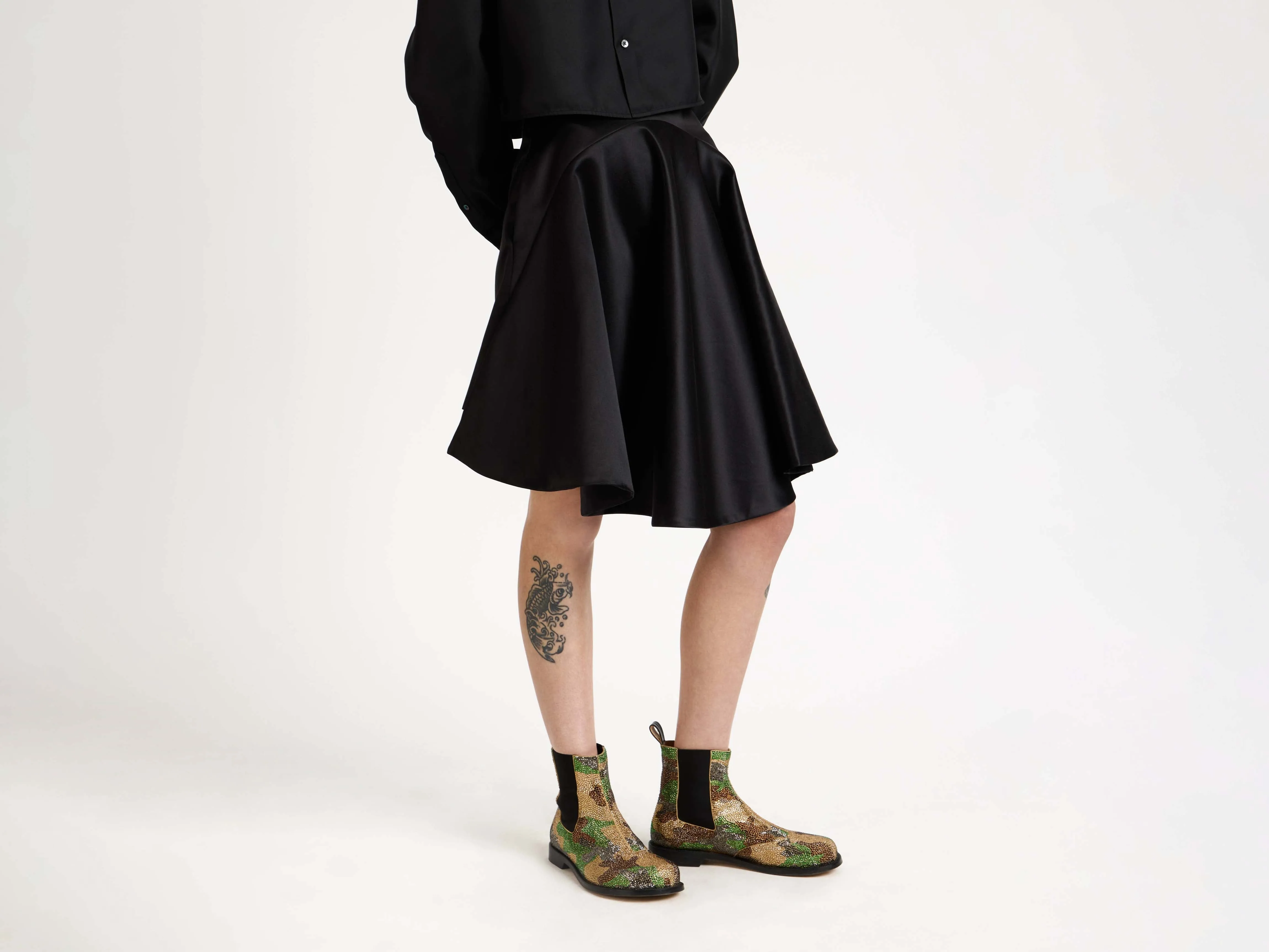 WOMENS TIPPED HEM CIRCLE SKIRT IN BLACK sold by J.W. Anderson