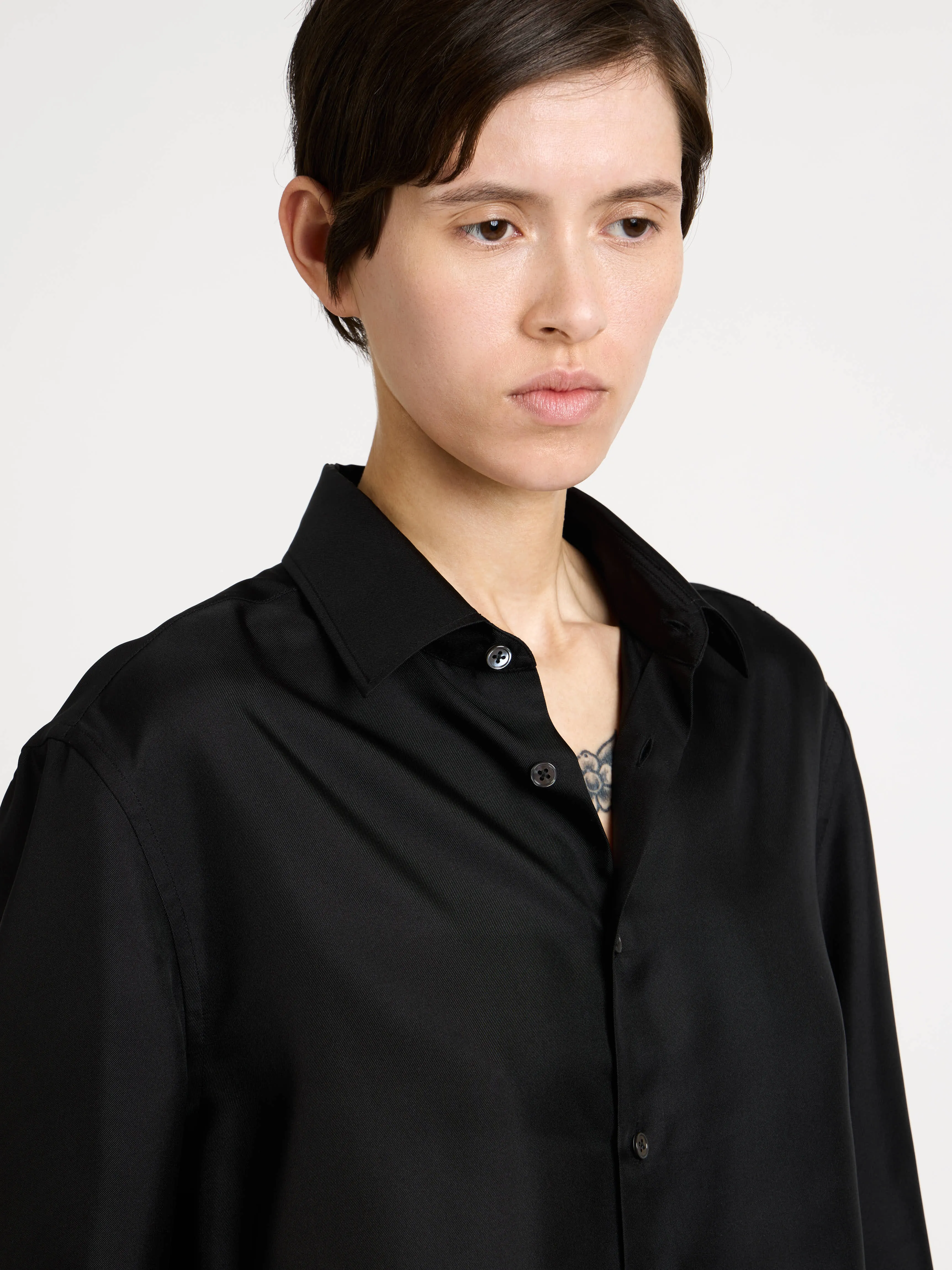 WOMENS CROPPED SILK TWILL SHIRT IN BLACK sold by J.W. Anderson product image thumbnail 5