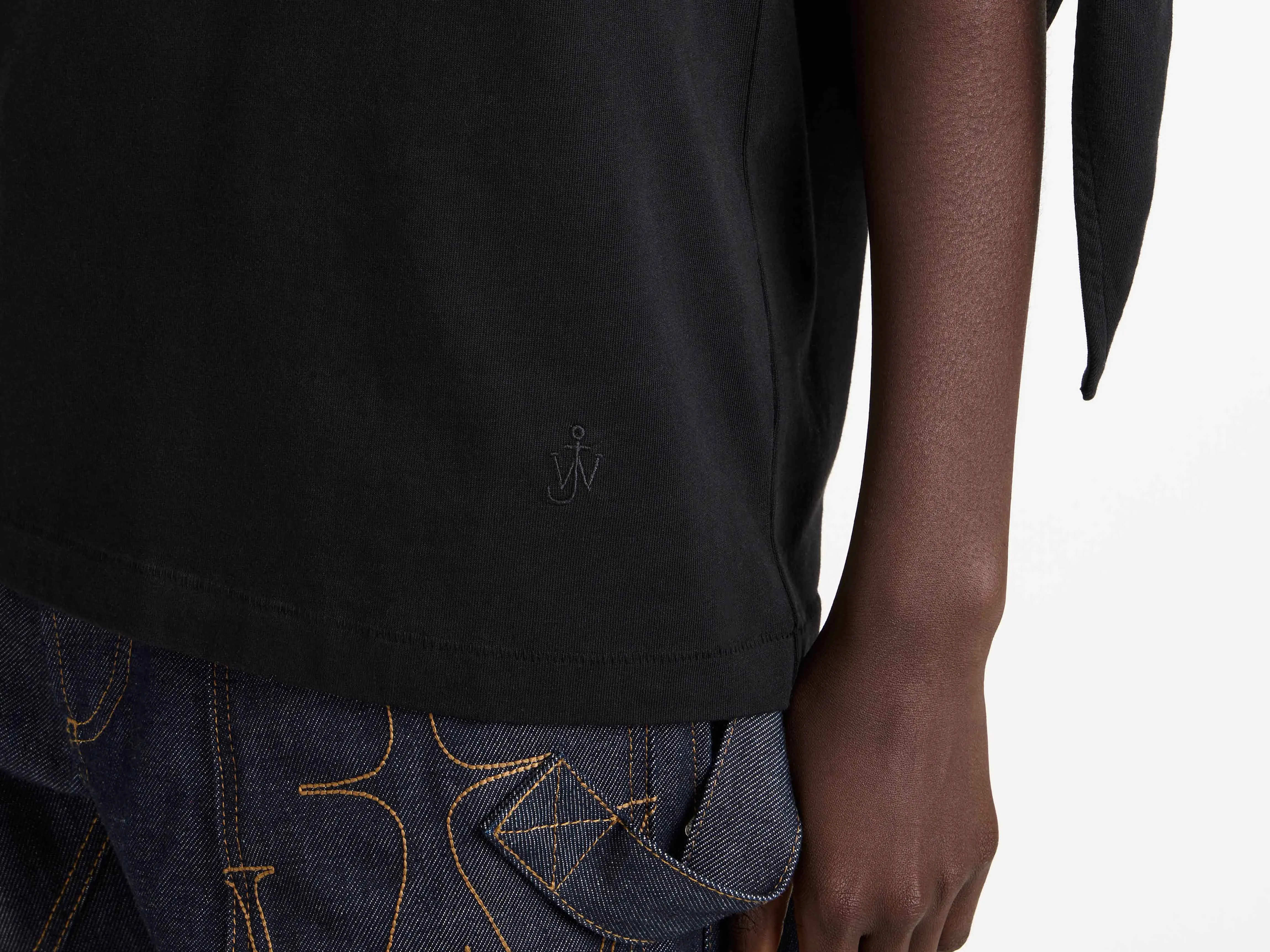 WOMENS KNOTTED SLEEVE T-SHIRT IN BLACK sold by J.W. Anderson product image thumbnail 5