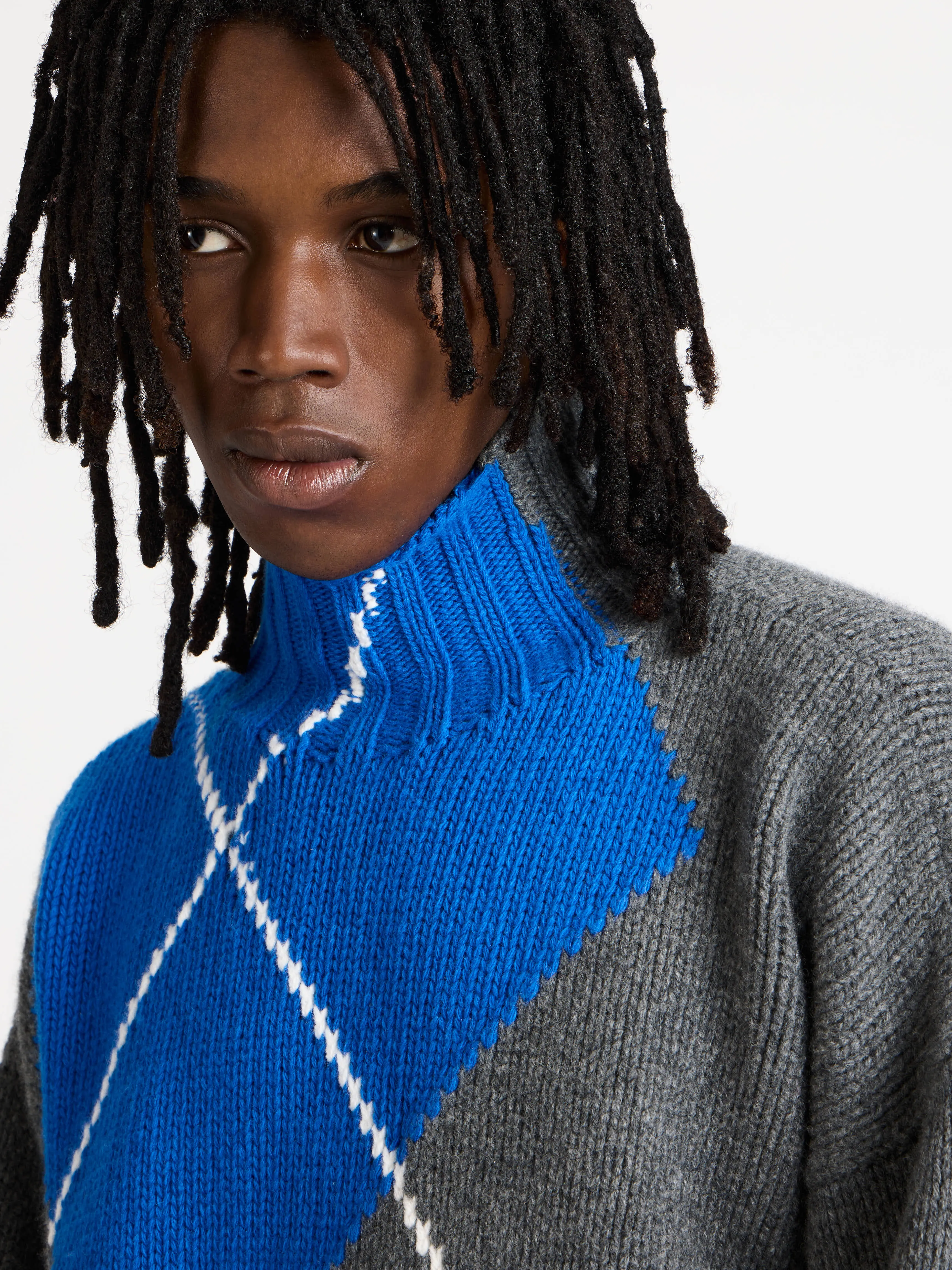 MENS JW ANDERSON X PRINGLE TURTLE-NECK ARGYLE JUMPER IN CHARCOAL sold by J.W. Anderson product image thumbnail 4