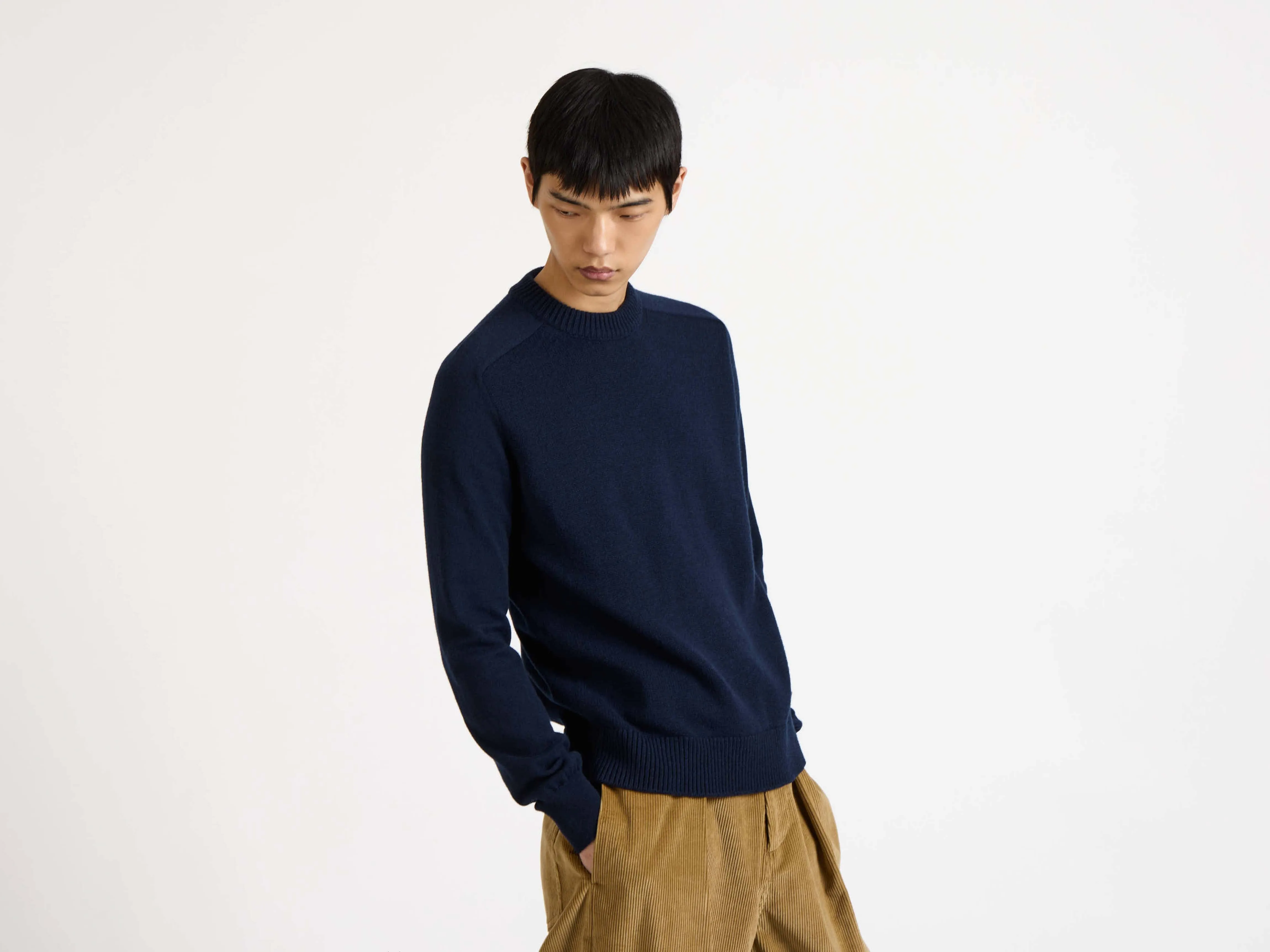 MENS RAGLAN JUMPER IN NAVY sold by J.W. Anderson