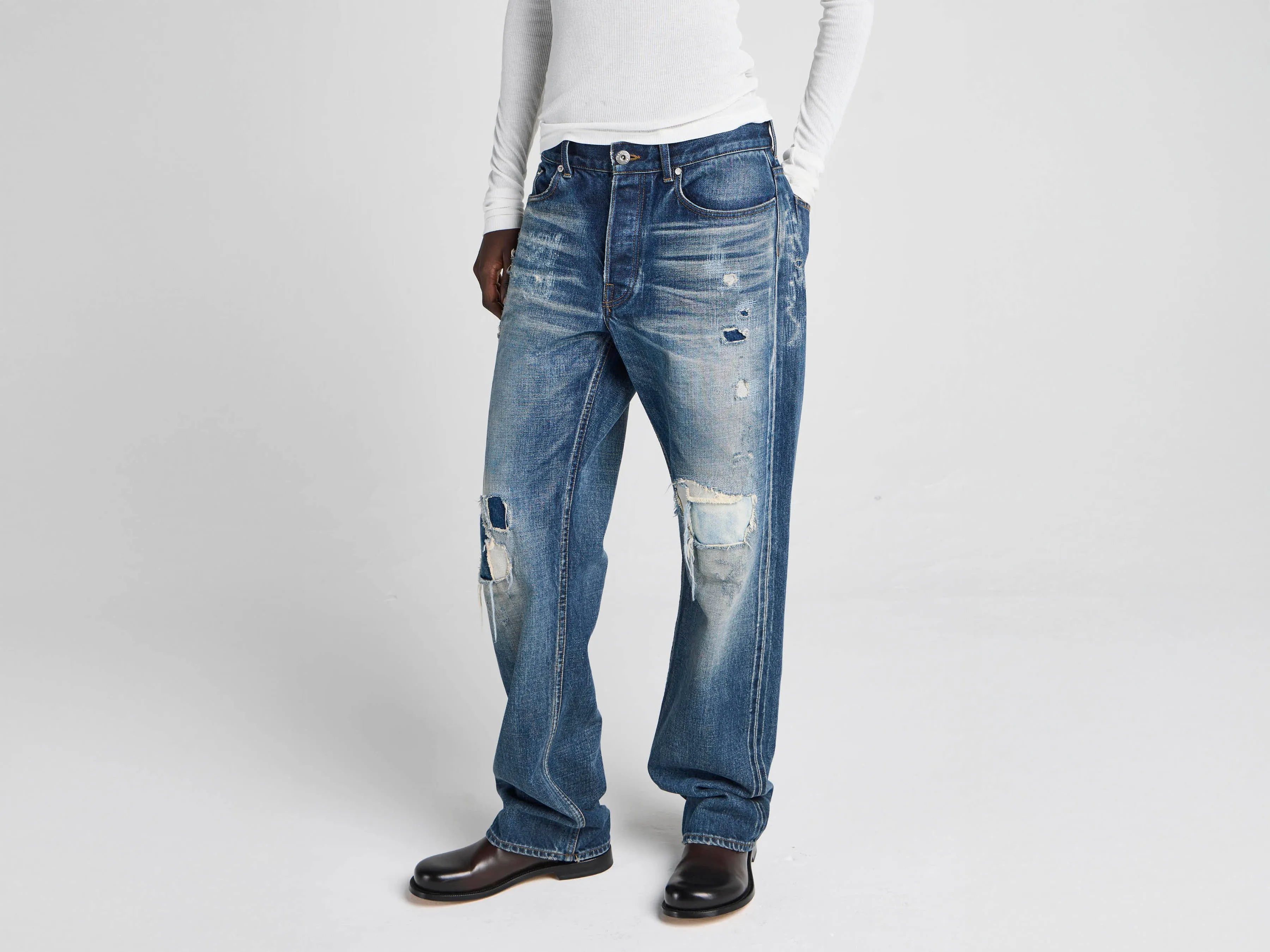 WOMENS STRAIGHT LEG DENIM JEANS IN DARK BLUE sold by J.W. Anderson