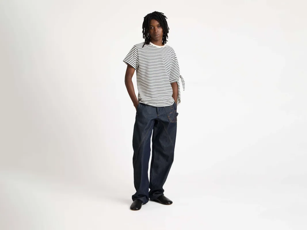 MENS SLEEVE KNOT T-SHIRT IN ECRU & NAVY sold by J.W. Anderson