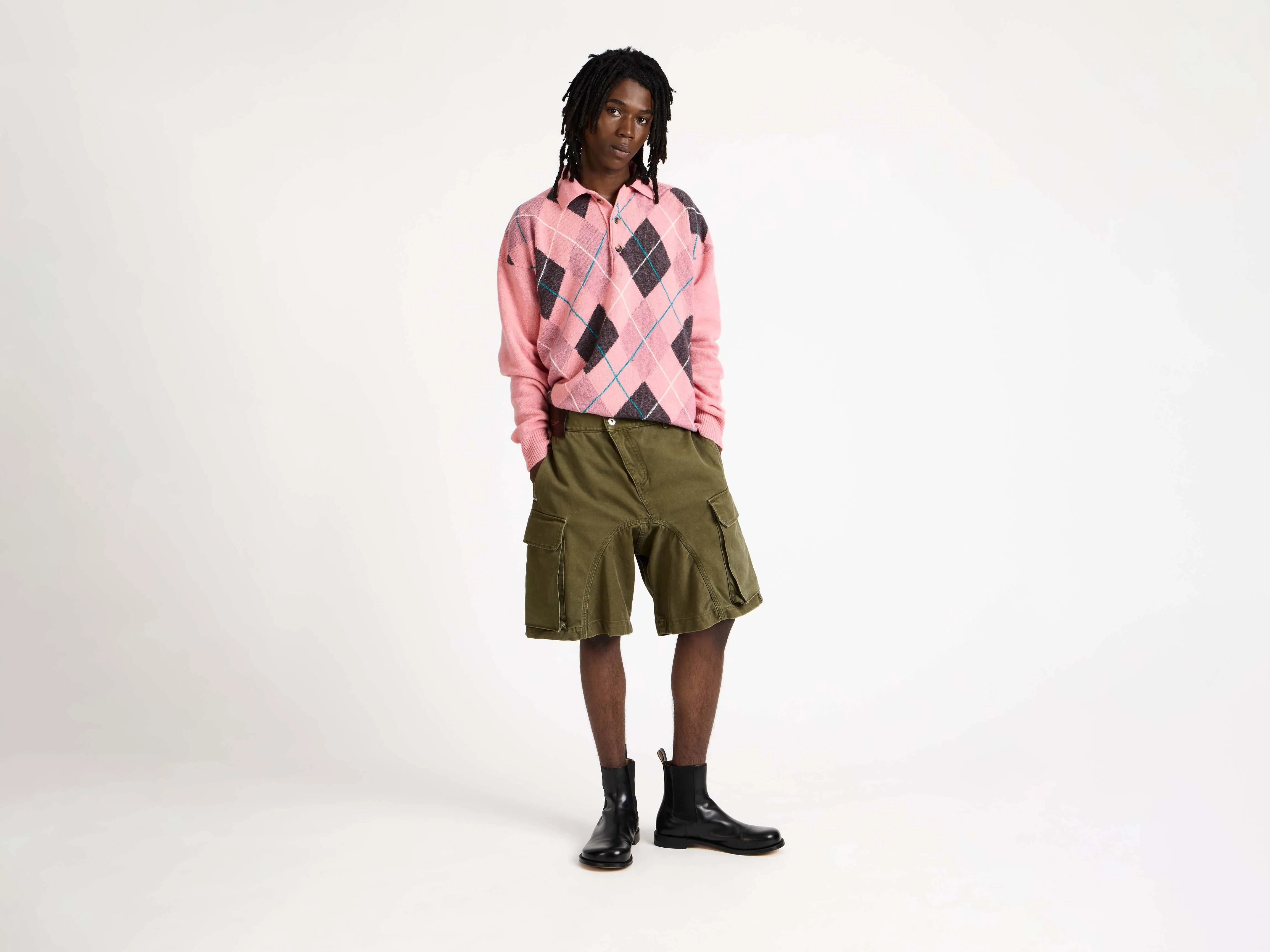 MENS TWISTED PATCH POCKET SHORTS IN KHAKI sold by J.W. Anderson product image thumbnail 3