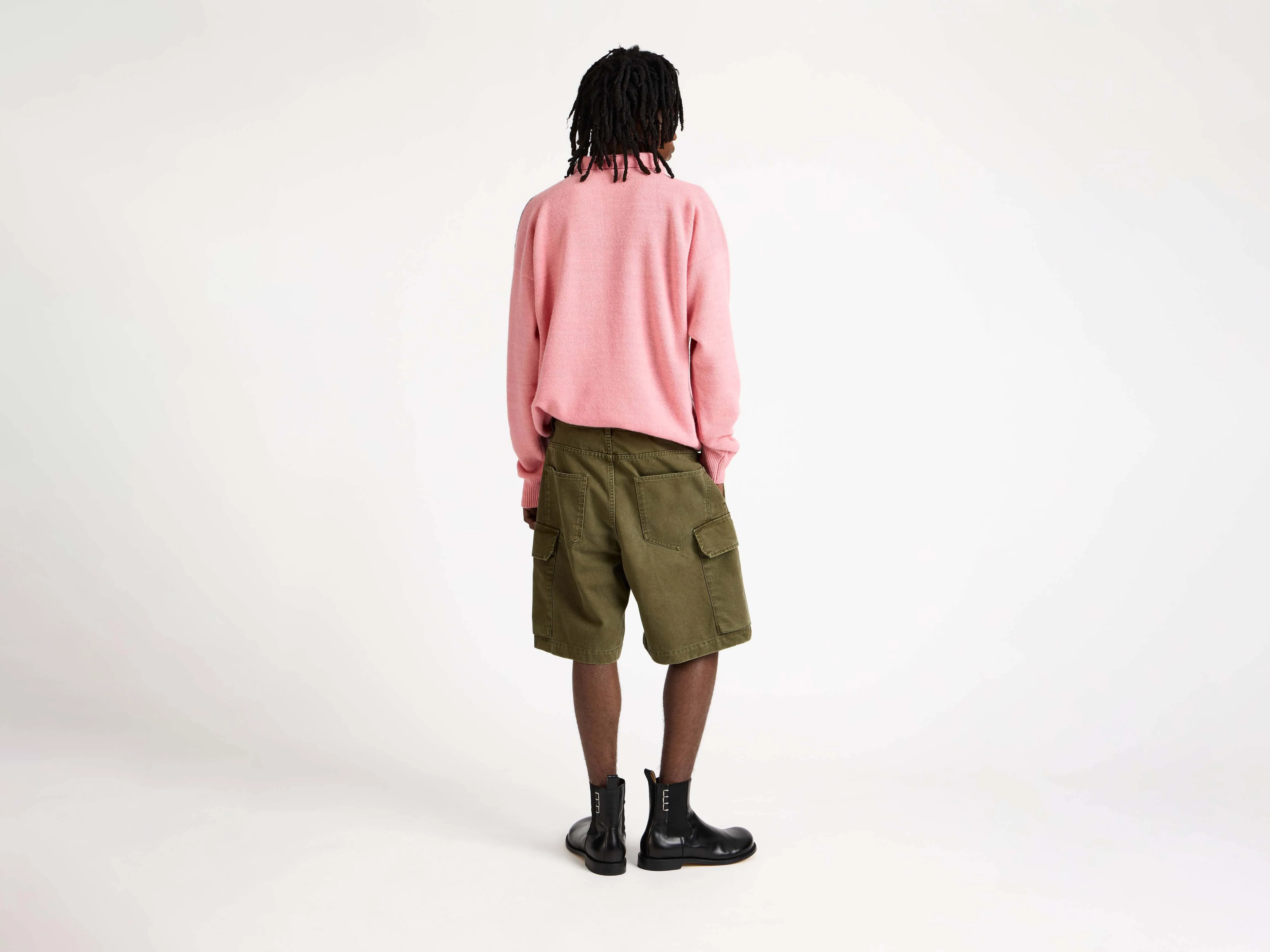 MENS TWISTED PATCH POCKET SHORTS IN KHAKI sold by J.W. Anderson product image thumbnail 4