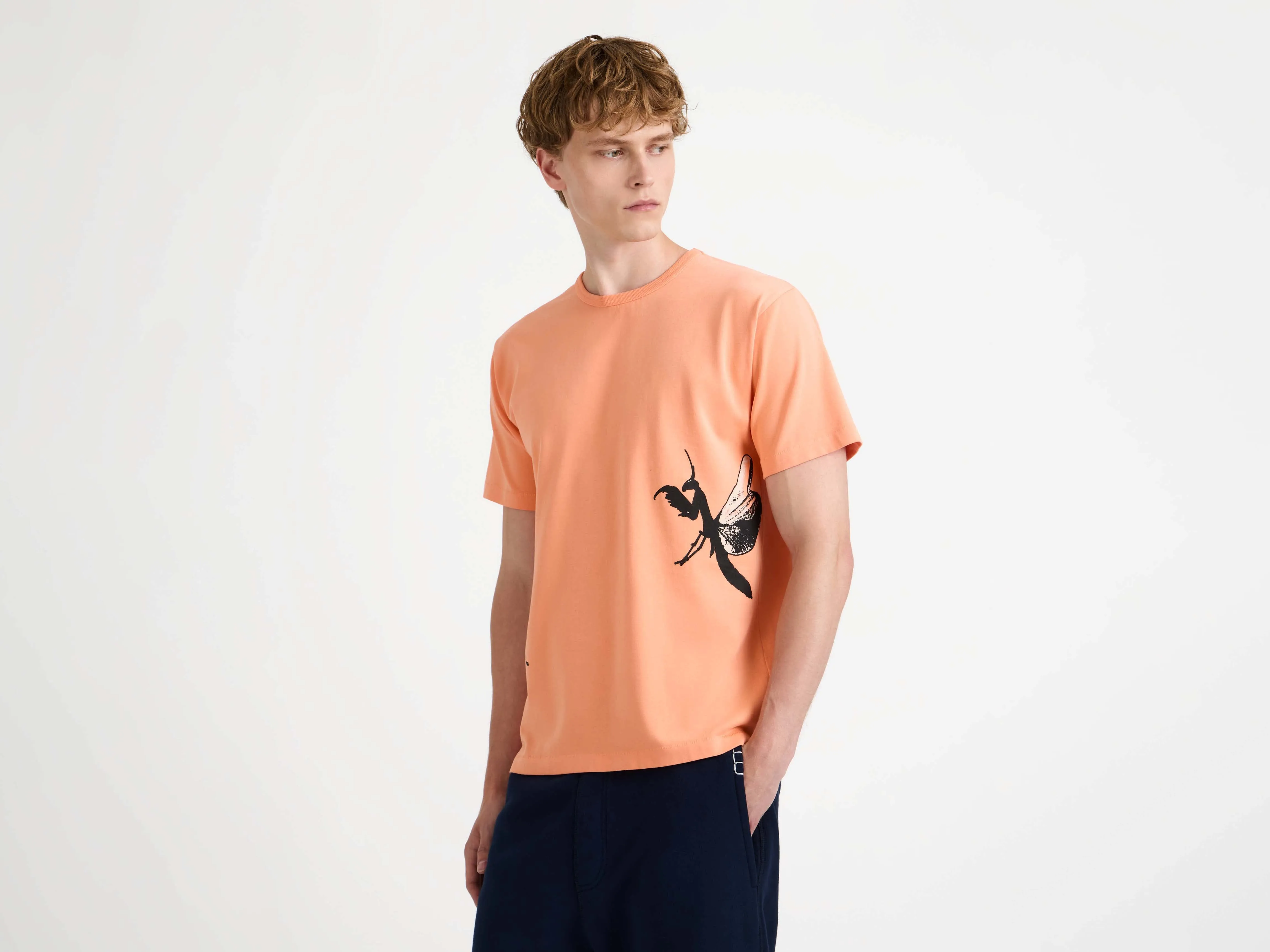 MENS PRAYING MANTIS T-SHIRT IN PEACH sold by J.W. Anderson