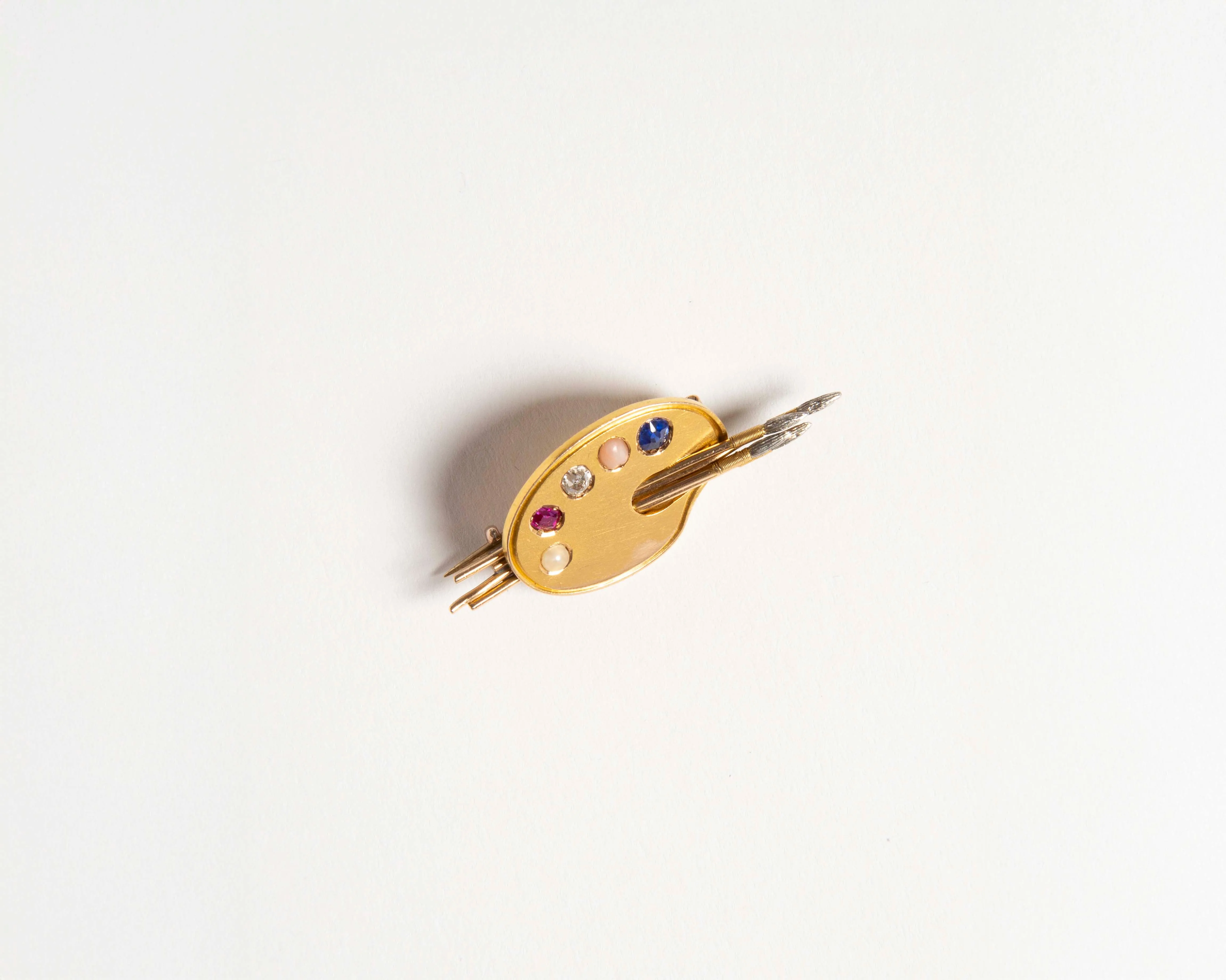 ARTIST'S PALETTE BROOCH IN 18KT GOLD sold by J.W. Anderson product image thumbnail 2